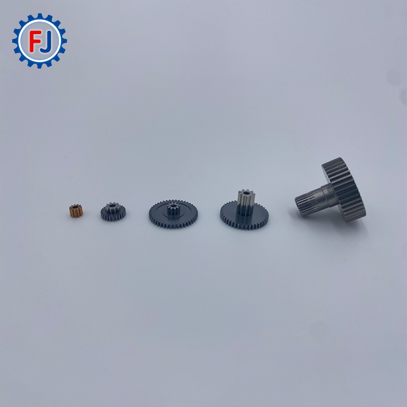 Low-body-metal-steering-gear